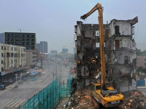 攻堅(jiān)克難進(jìn)行時(shí)② 光明大街市政工程主車道預(yù)計(jì)年底建成